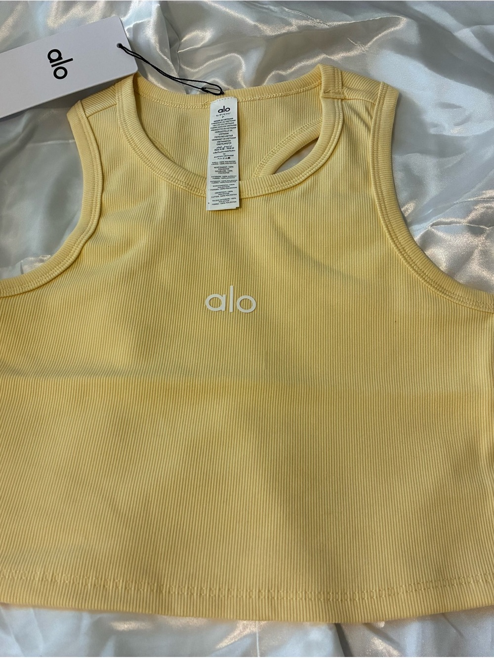 ALO Yoga Women’s Ribbed Pale Yellow Crop Tank